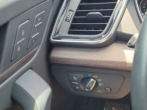 Certified 2023 Audi Q5 Premium w/ Convenience Package AWD/4WD image 20