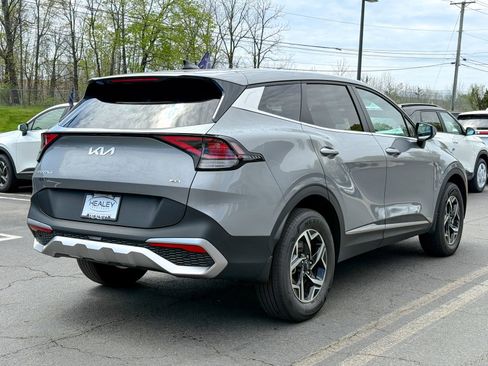 Certified 2023 Kia Sportage LX AWD/4WD image 8