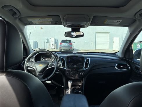 Used 2020 Chevrolet Equinox Premier image 23
