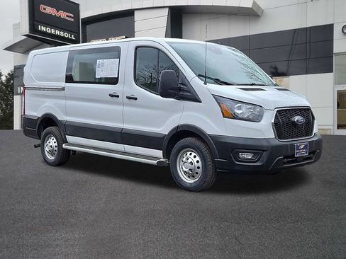 Used 2023 Ford Transit 250 Low Roof AWD w/ Exterior Upgrade Package image 33