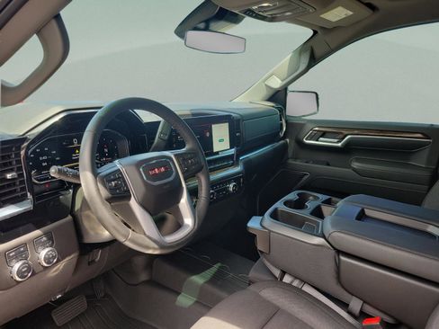 Used 2024 GMC Sierra 1500 Elevation AWD/4WD image 16