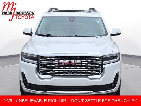 Used 2021 GMC Acadia Denali w/ Denali Technology Package image 2