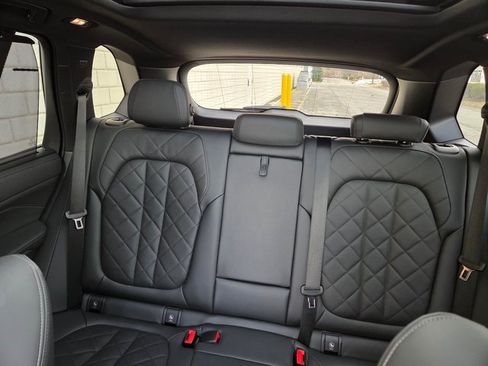 Used 2023 BMW X5 xDrive40i w/ Executive Package image 46