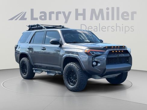 Used 2015 Toyota 4Runner SR5 Premium AWD/4WD image 8