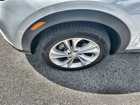 Used 2020 Buick Encore GX Preferred FWD image 2