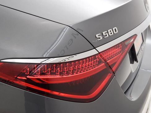 Used 2026 Mercedes-Benz S 580 4MATIC Sedan image 12