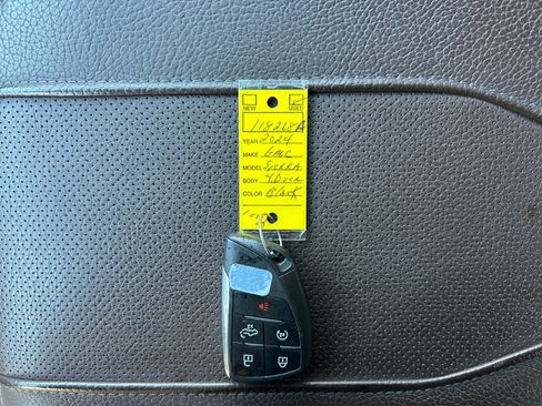 Used 2024 GMC Sierra 1500 Denali image 32