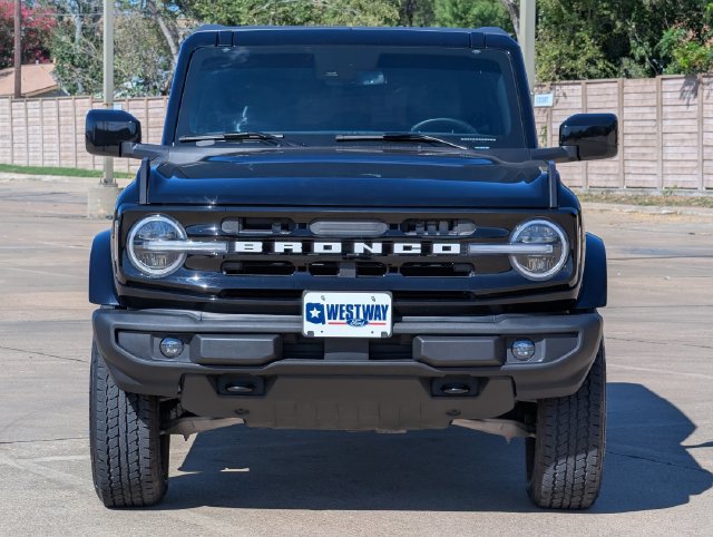 Used 2024 Ford Bronco Outer Banks AWD/4WD image 6