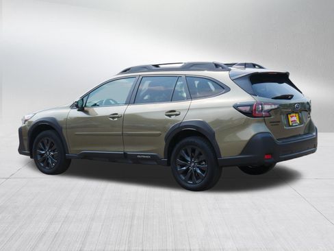 Used 2024 Subaru Outback Onyx Edition AWD/4WD image 5