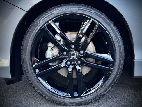 Used 2017 Honda Accord Sport Special Edition image 13