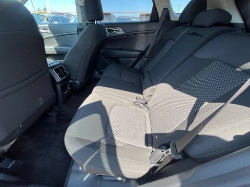 Used 2026 Kia Sportage LX AWD/4WD image 22