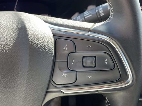 Certified 2024 Buick Encore GX Preferred FWD image 18