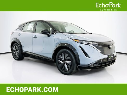 Used 2023 Nissan Ariya AWD image 1