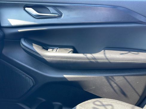 Used 2025 Jeep Grand Cherokee L Laredo w/ Luxury Tech Group I image 20