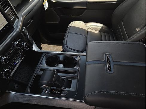 Used 2025 Ford F150 Platinum w/ FX4 Off-Road Package image 20