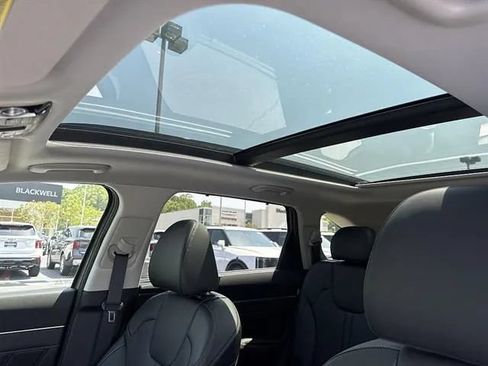 New 2026 Kia Sorento SX AWD/4WD image 13