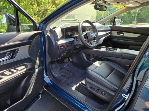 Used 2025 Nissan Murano SL w/ Cargo Package AWD/4WD image 12
