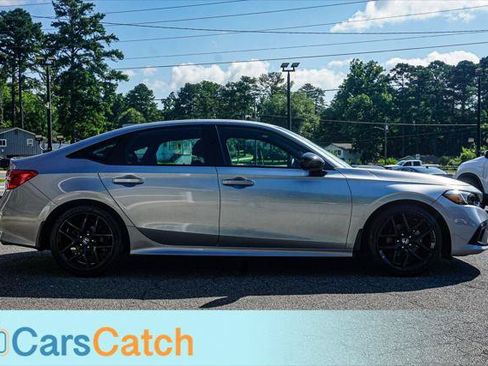 Used 2024 Honda Civic Sport image 9