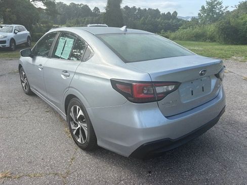 Used 2022 Subaru Legacy Premium image 7