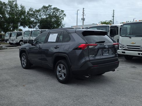 Used 2024 Toyota RAV4 XLE FWD image 5