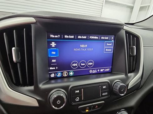 Used 2024 GMC Terrain SLT AWD/4WD image 15