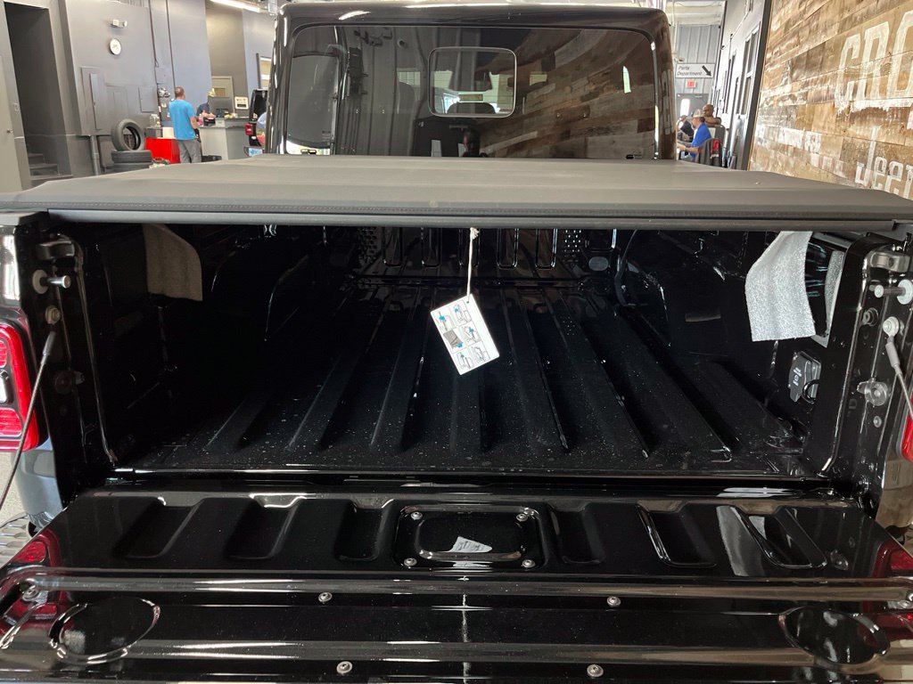 New 2027 Jeep Gladiator Mojave AWD/4WD image 27