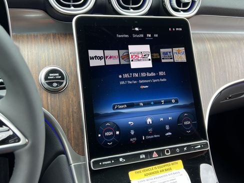 New 2026 Mercedes-Benz GLC 300 4MATIC image 23