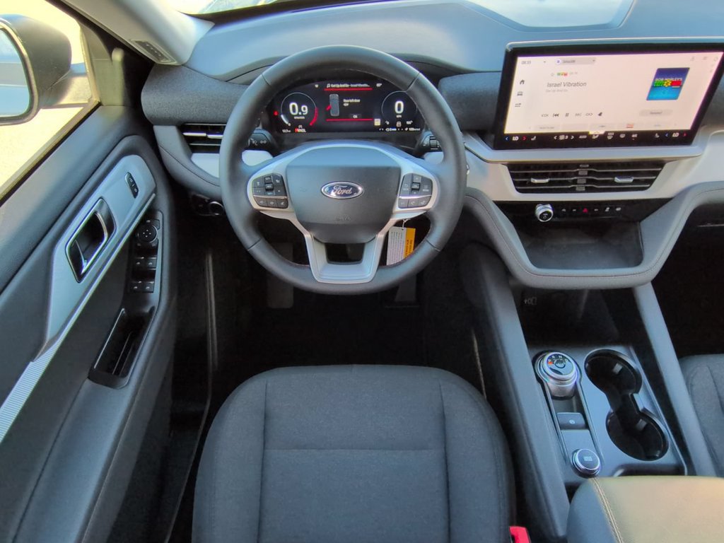 New 2026 Ford Explorer Active RWD image 16