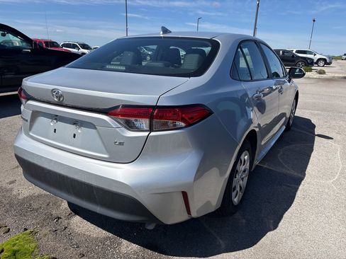 Used 2023 Toyota Corolla LE FWD image 16
