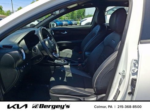 Used 2023 Kia Forte GT-Line FWD image 15