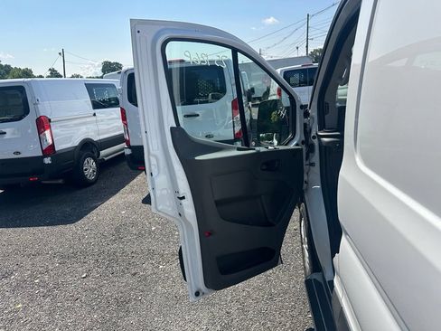 Used 2025 Ford Transit 250 Low Roof w/ Exterior Upgrade Package RWD image 14