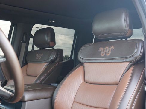 Used 2025 Ford F350 King Ranch w/ Chrome Package AWD/4WD image 11