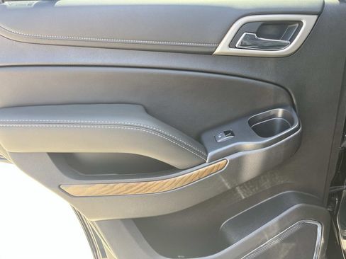 Used 2019 GMC Yukon Denali w/ Denali Ultimate Package AWD/4WD image 21