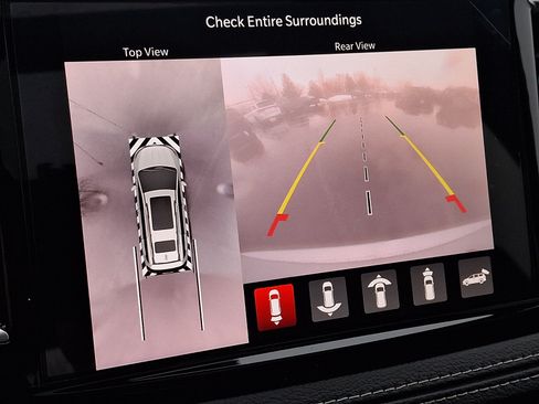 Used 2026 Chrysler Pacifica Limited w/ Uconnect Theater Family Group AWD/4WD image 15