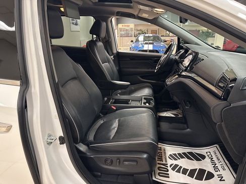 Used 2022 Honda Odyssey Elite image 13
