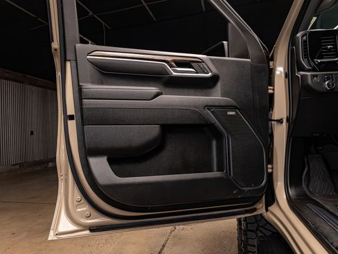 Used 2023 GMC Sierra 1500 Elevation w/ Elevation Premium Package image 32