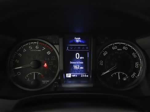 Used 2017 Toyota Tacoma TRD Pro image 23