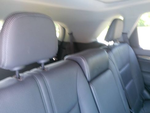 Used 2011 Kia Sorento EX w/ Premium Pkg AWD/4WD image 20