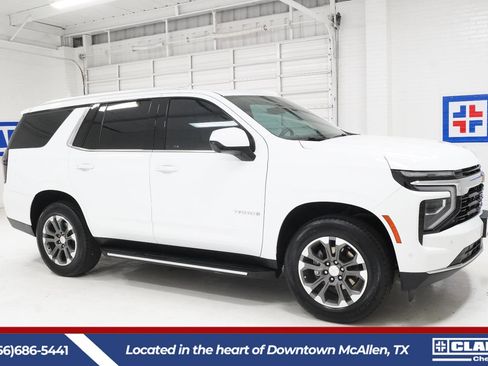Used 2025 Chevrolet Tahoe LS RWD image 4
