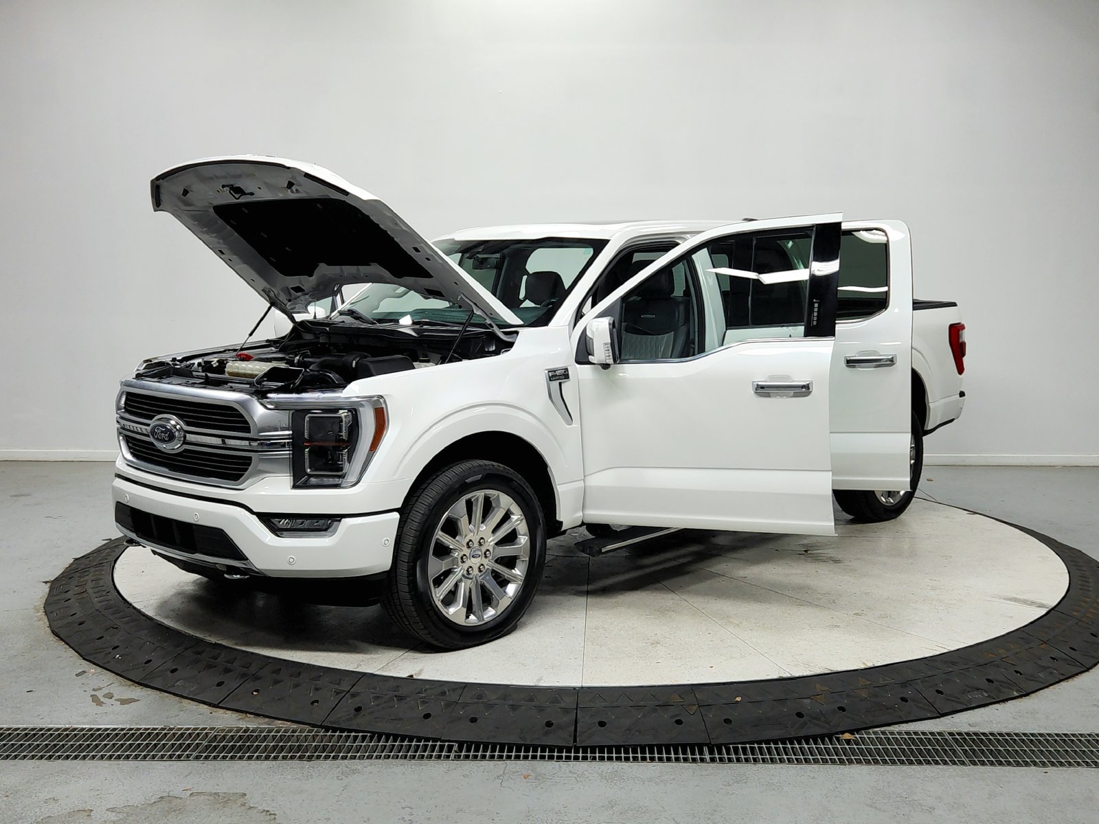 Used 2021 Ford F150 Limited AWD/4WD image 12