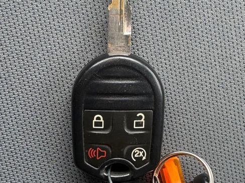 Used 2016 Ford F250 XLT w/ XLT Premium Package AWD/4WD image 27