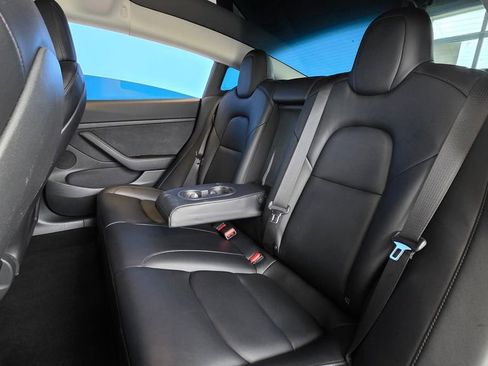 Used 2021 Tesla Model 3 Standard Range Plus image 20