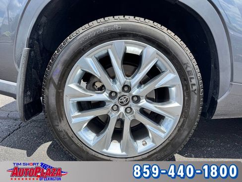 Used 2020 Toyota Highlander Limited AWD/4WD image 20