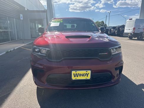 Used 2025 Dodge Durango GT AWD/4WD image 3
