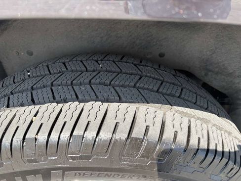 Used 2015 Cadillac Escalade Premium image 14