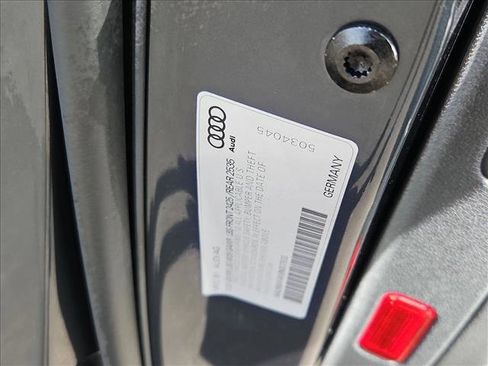 Used 2021 Audi A4 2.0T Premium Plus w/ Premium Plus Package image 25