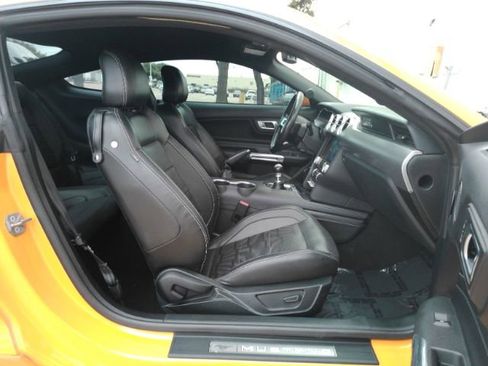 Used 2022 Ford Mustang Premium w/ Equipment Group 201A image 19