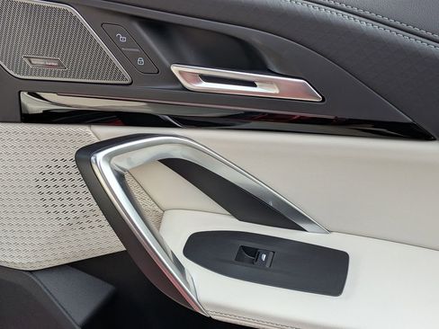 New 2026 BMW X2 xDrive28i w/ Convenience Package image 34