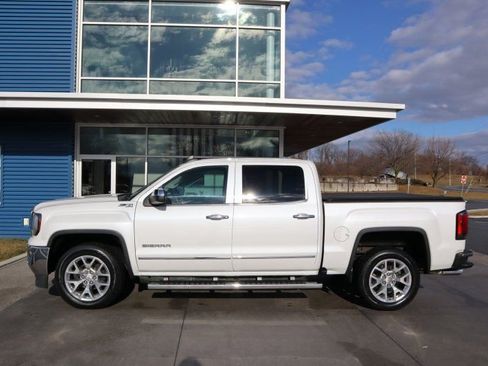 Used 2018 GMC Sierra 1500 SLT w/ SLT Premium Package image 6