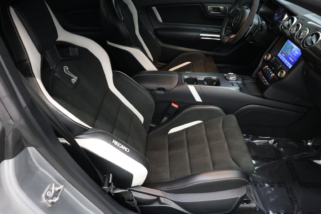Used 2020 Ford Mustang Shelby GT500 w/ Carbon Fiber Track Pack RWD image 87